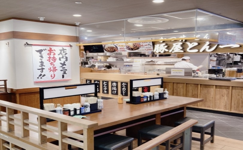 豚屋とん一の店内風景