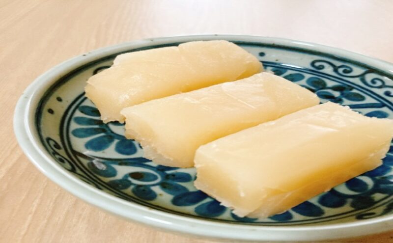 杏仁ういろうの色合い