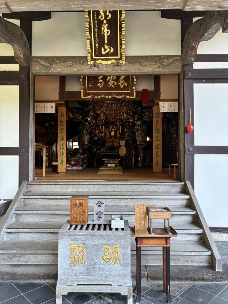 お寺の入り口