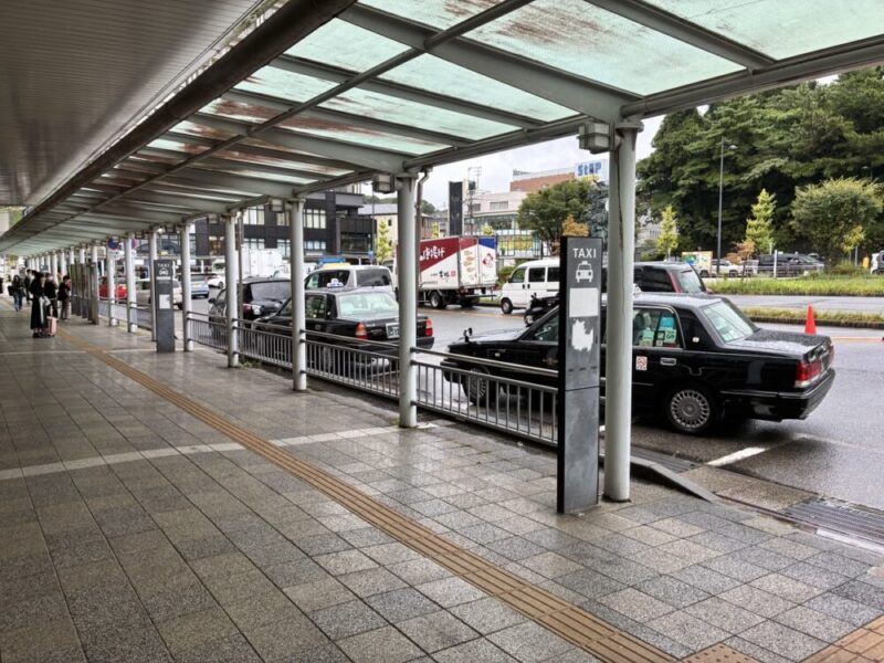 タクシー乗り場