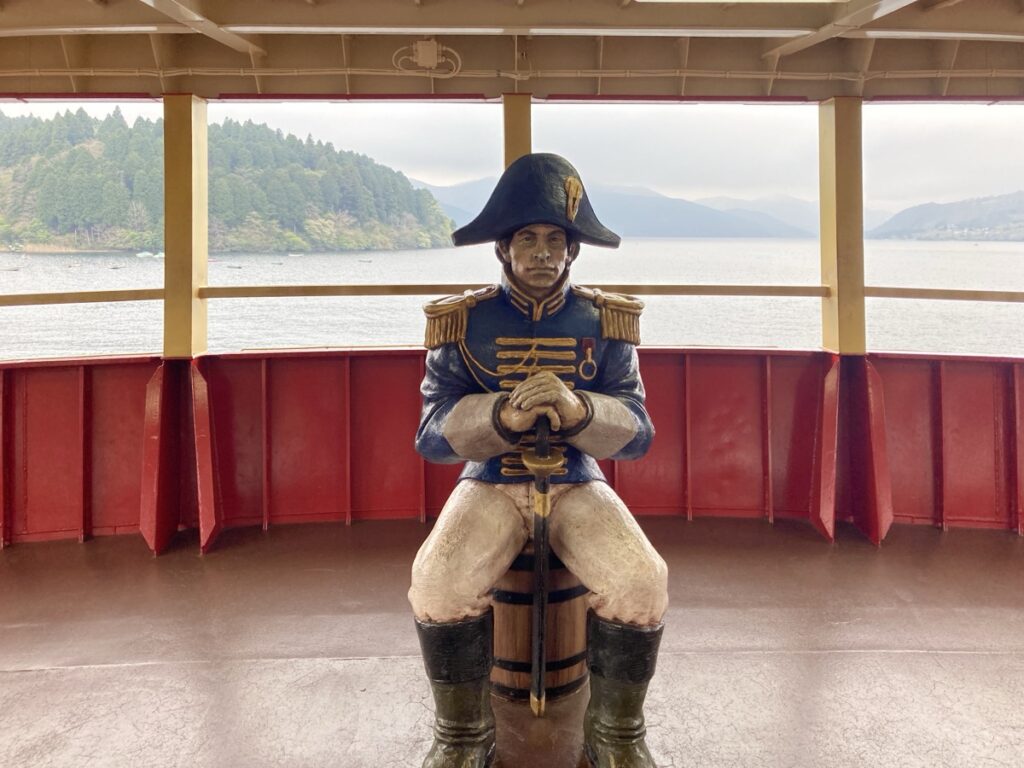 休日で渋滞や混雑が予想される箱根エリアの交通事情