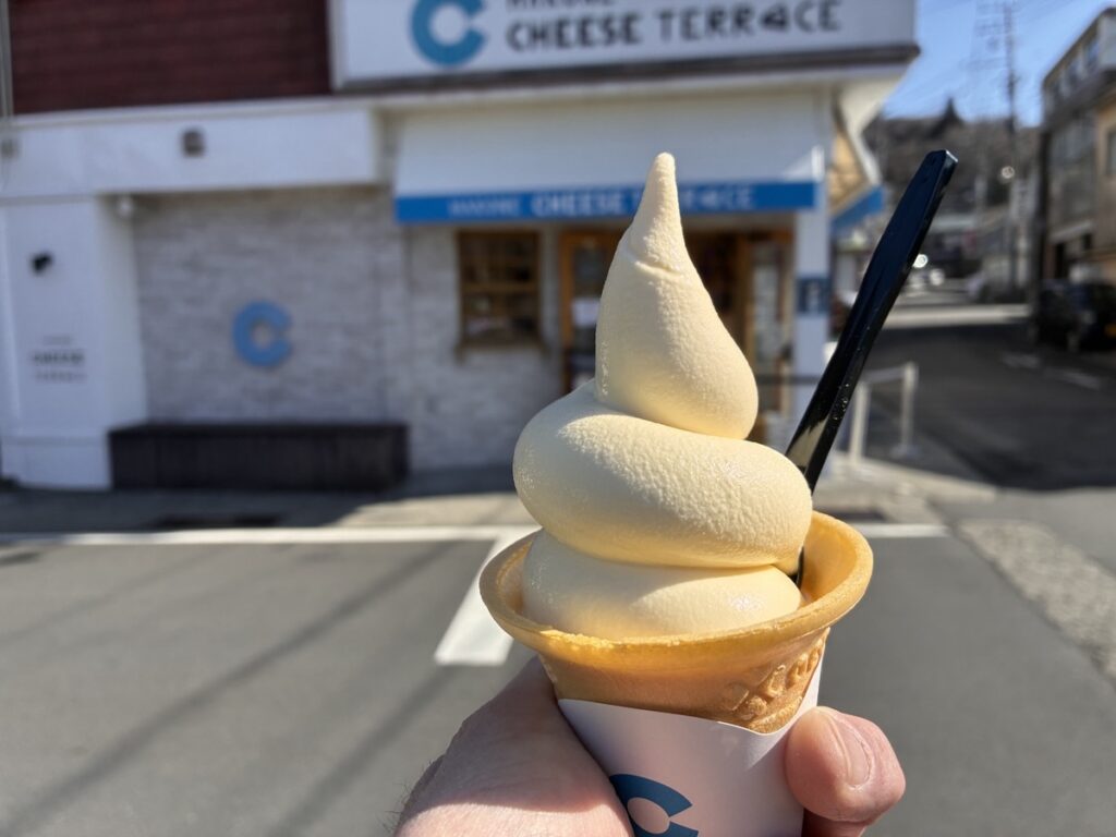 箱根チーズテラスとソフトクリーム